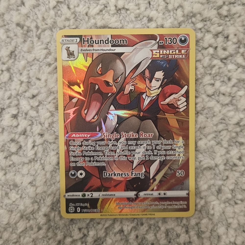 POKEMON TCG Card Houndoom Brilliant Stars Trainer Gallery Ultra Rare TG10/TG30